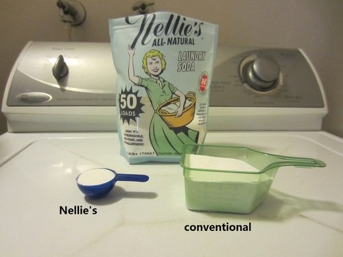 comparing Nellie's All Natural Laundry Soda to other detergent