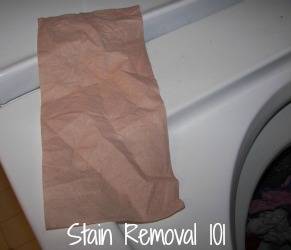 https://www.stain-removal-101.com/images/xshout-color-catcher-2-tsf-c2-submission.jpg.pagespeed.ic.Lnmk5zI-Em.jpg